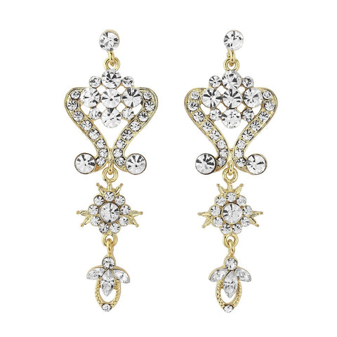 Crystal chandelier drop earrings made from clear crystals on a silver tone finish, they have a drop of 7cm. 