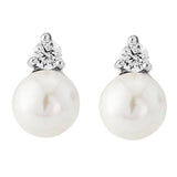 Elegant crystal and pearl earrings