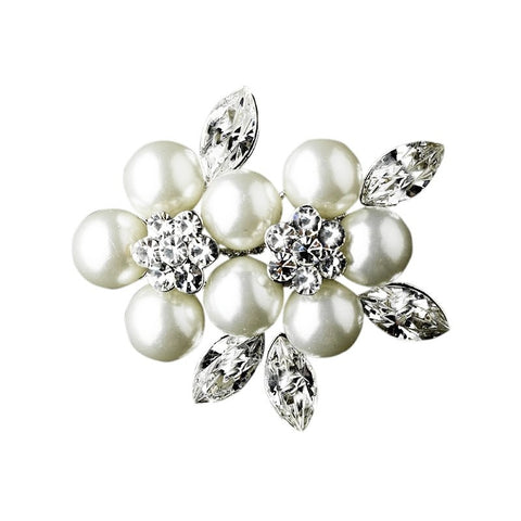 Crystal and pearl brooch with clear crystals and stunning imitation pearls on a silver tone finish, the brooch measures 3cm by 2.5cm.
