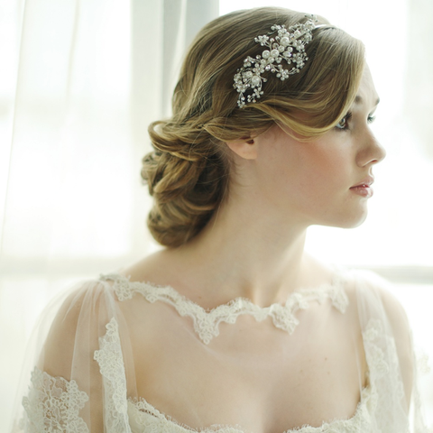 Darby Crystal and Pearl Hair Comb