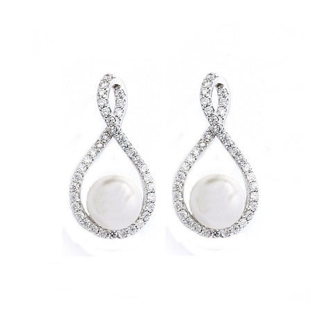 Crystal and pearl earrings made from clear cubic zirconia crystals on a rhodium plated silver tone finish, they measure 2cm 