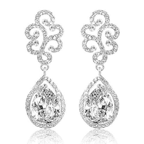 High quality clear crystal earrings on a rhodium plated finish, earrings have a drop of 5cm. 