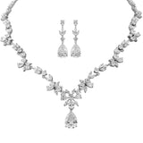 Necklace and earring set made with high quality clear swarovski crystals, earrings have a drop of 3.5cm. 
