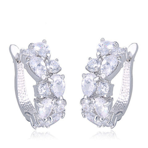 Crystal cluster earrings on a silver tone finish, they measure 2.5cm long. 